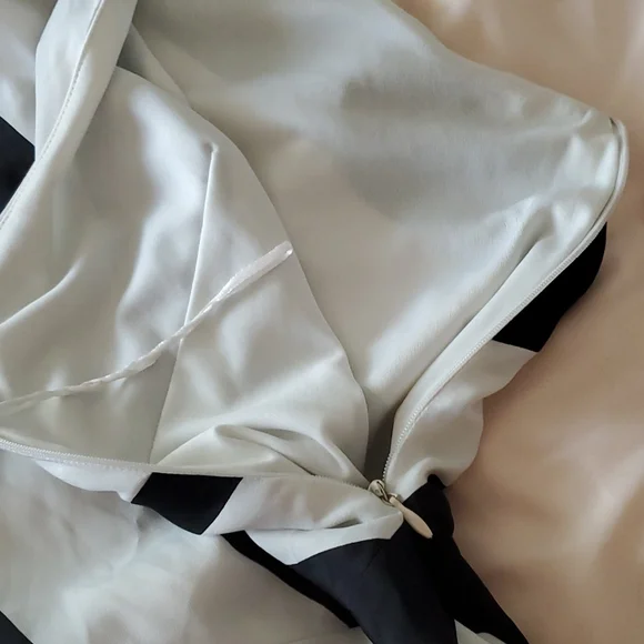 Blouse - Picture 4 of 4